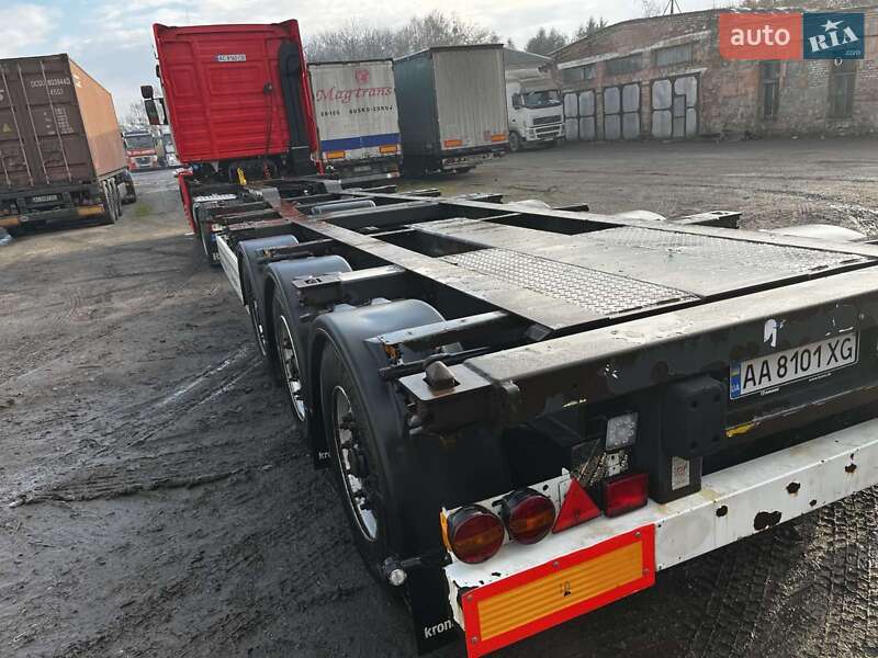 Контейнеровоз Krone SD 2014 в Луцке