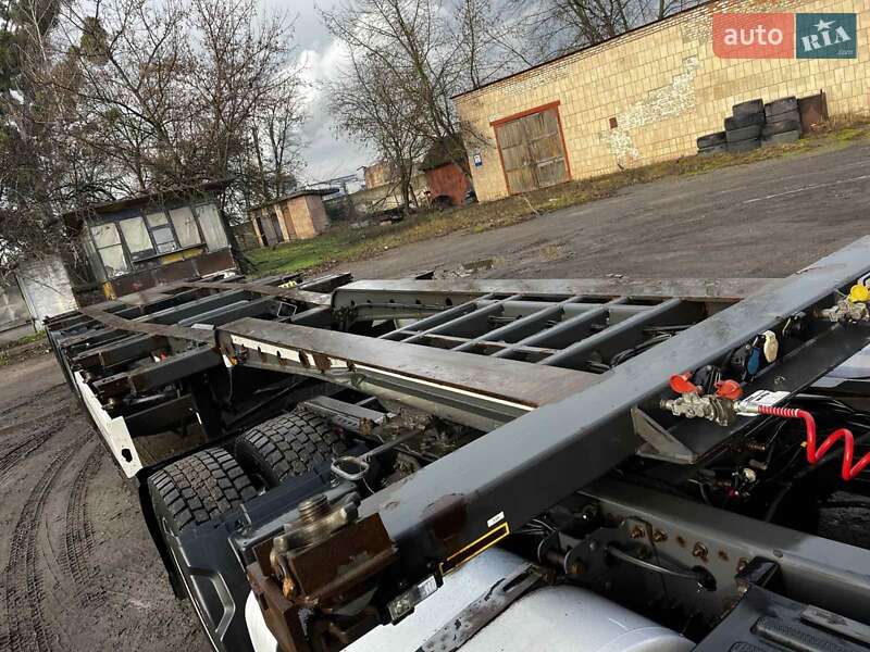 Контейнеровоз Krone SD 2014 в Луцке