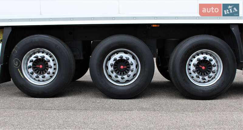 Рефрижератор полуприцеп Krone SD 2015 в Львове