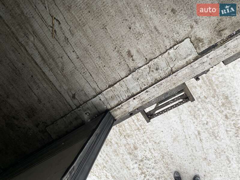 Рефрижератор напівпричіп Krone SD 2012 в Києві