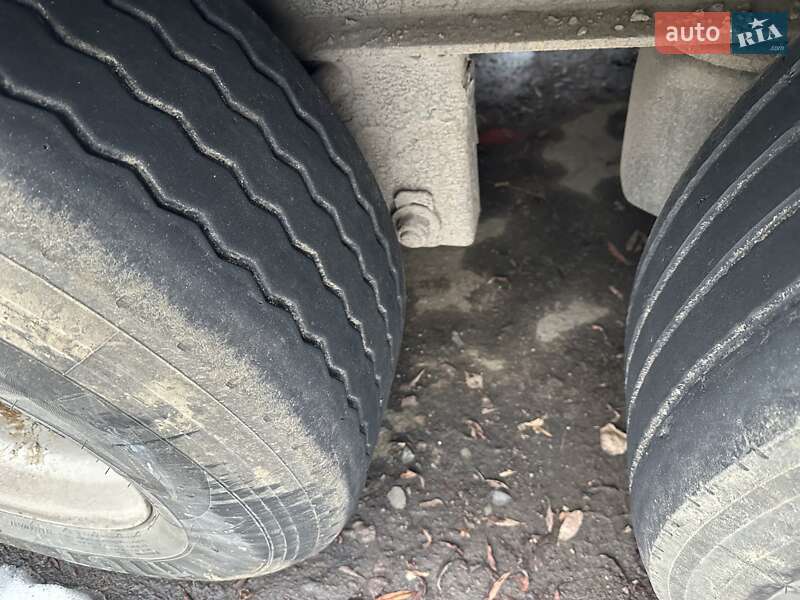 Тентованный борт (штора) - полуприцеп Krone SD 2007 в Ровно фото 3 Тентованный борт (штора) - полуприцеп Krone SD 2007 в Ровно