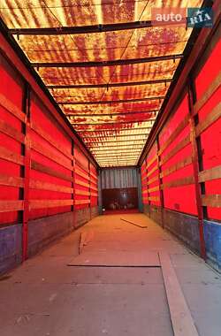 Бортовой полуприцеп Krone SD 2015 в Одессе