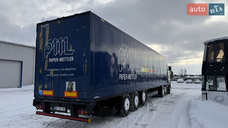 Ізотермічна будка Krone SD 2010 в Львові