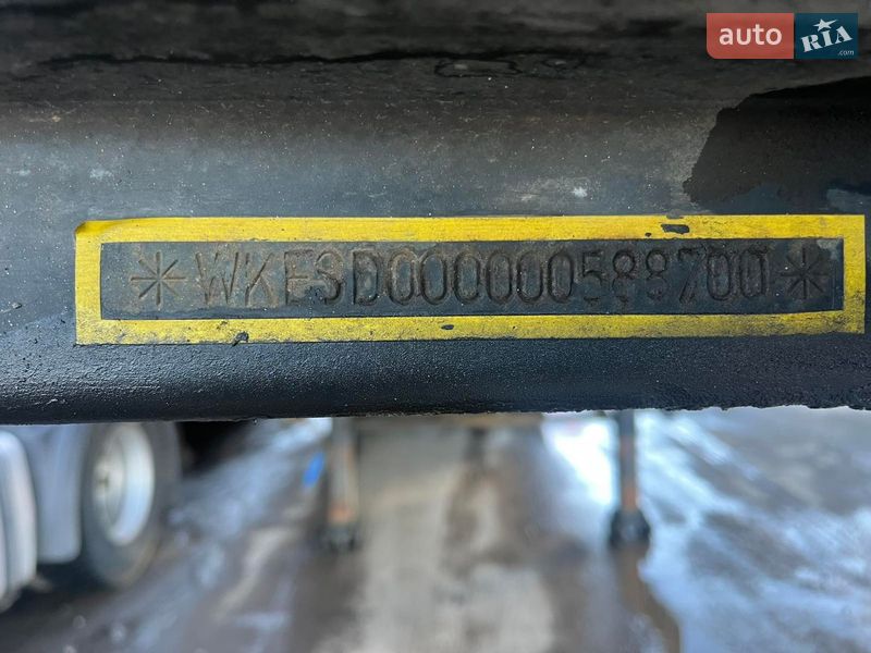 Тентованный борт (штора) - полуприцеп Krone SD 2013 в Луцке