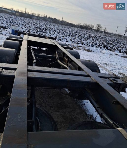 Контейнеровоз Krone SDC 2000 в Одессе