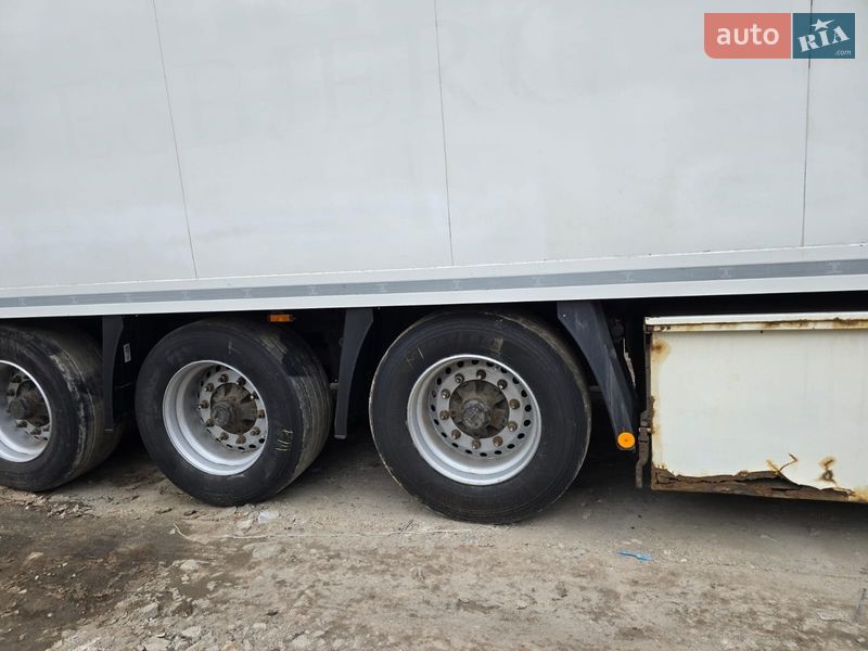 Рефрижератор полуприцеп Krone SDP 24 2013 в Львове