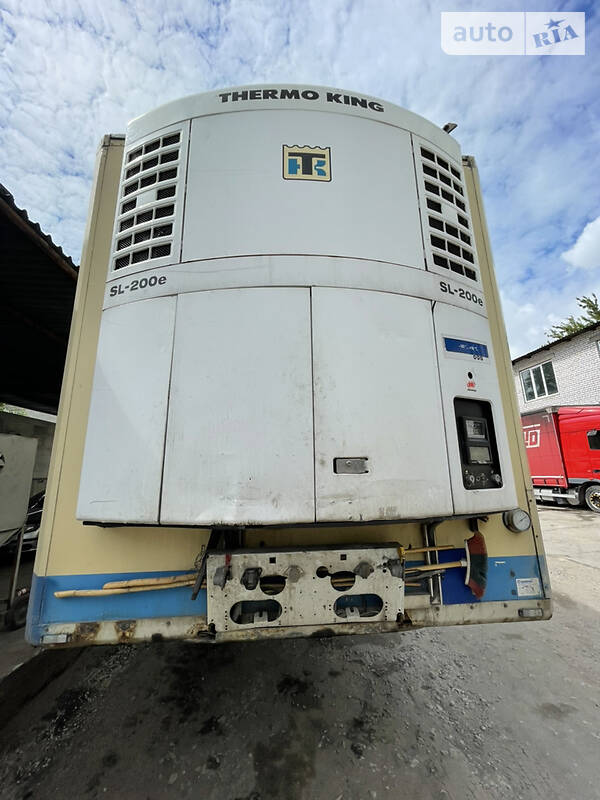 Рефрижератор Krone SDP 27 2006 в Днепре