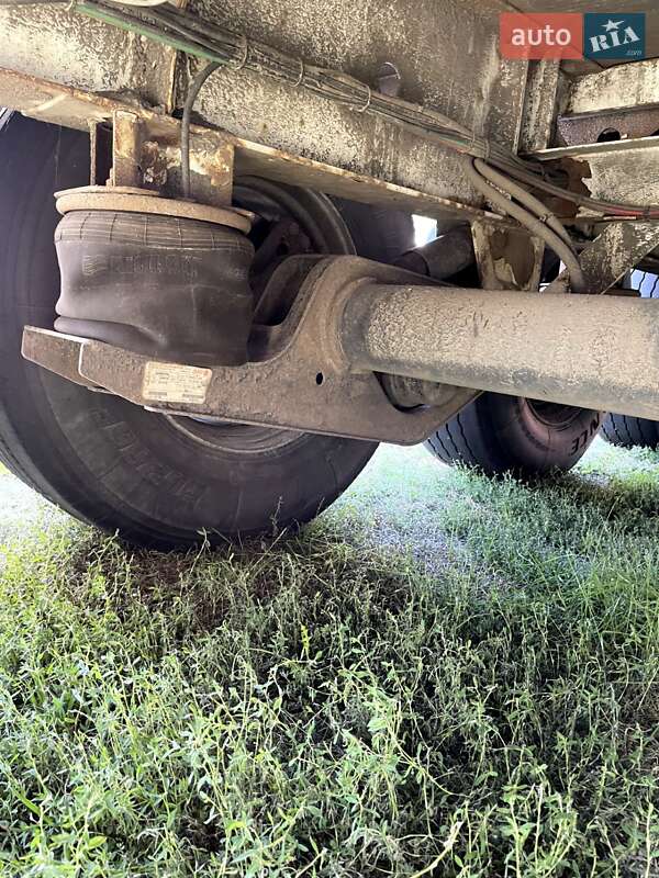 Тентованный борт (штора) - полуприцеп Krone SDP 27 2005 в Шполе фото 8 Тентованный борт (штора) - полуприцеп Krone SDP 27 2005 в Шполе