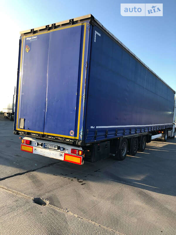 Тентованный борт (штора) - полуприцеп Krone SDP 27 2010 в Хусте