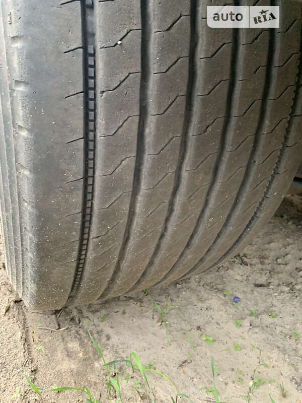 Тентованный борт (штора) - полуприцеп Krone SDP 27 2004 в Броварах