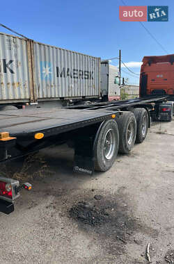 Контейнеровоз Krone SDP 27 2004 в 