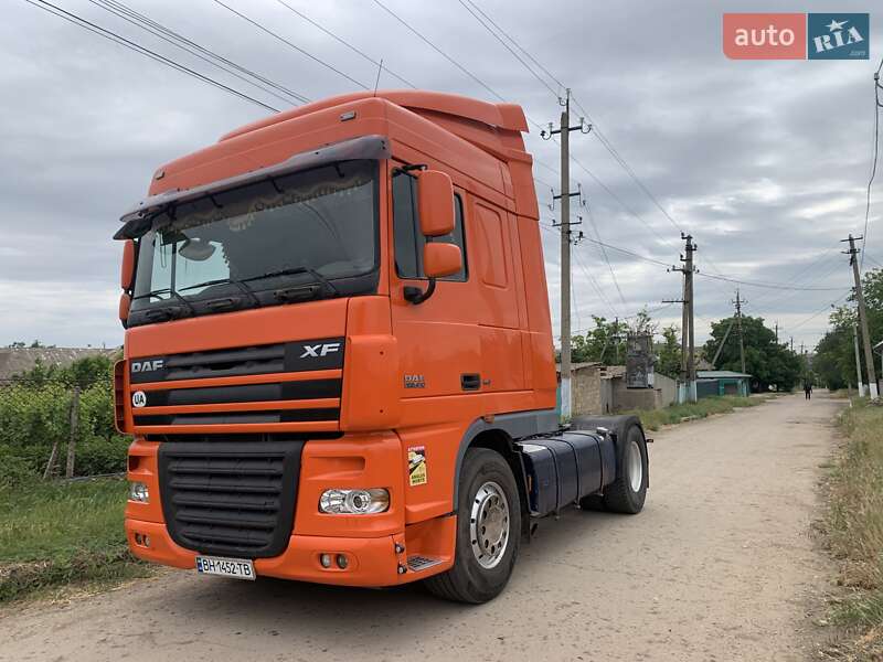 Контейнеровоз Krone SDP 27 1998 в Одесі