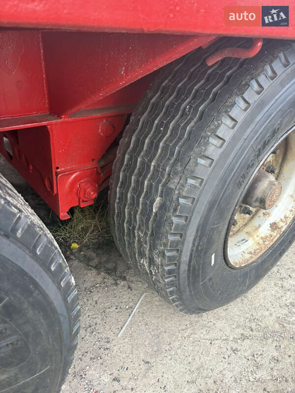 Бортовий напівпричіп Krone SDP 27 2003 в Сарнах