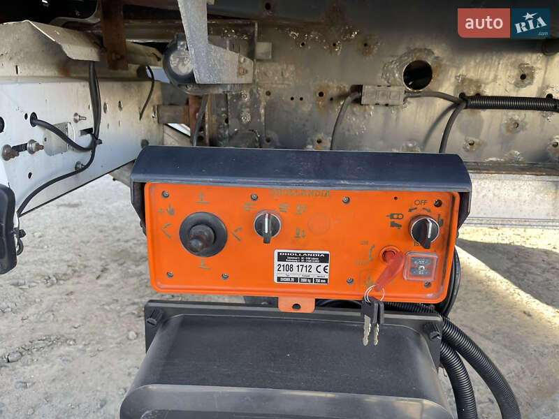 Тентований борт (штора) - напівпричіп Krone SDP 27 2013 в Львові фото 21 Тентований борт (штора) - напівпричіп Krone SDP 27 2013 в Львові