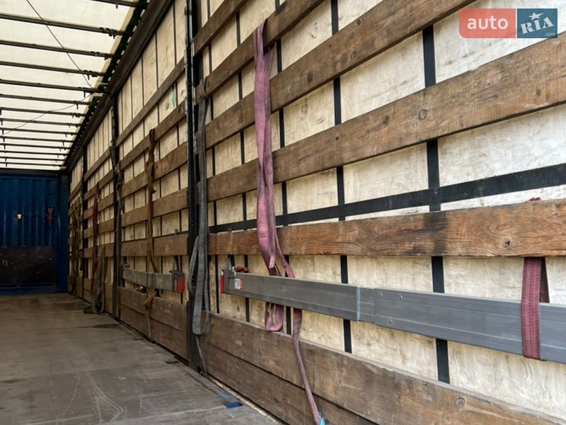 Тентований борт (штора) - напівпричіп Krone SDP 27 2006 в Харкові