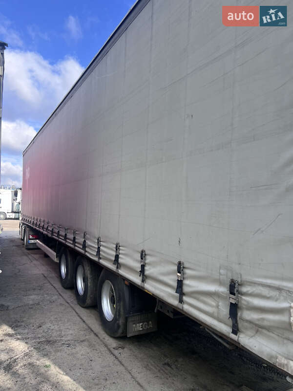 Тентованный борт (штора) - полуприцеп Krone SDP 2005 в Львове