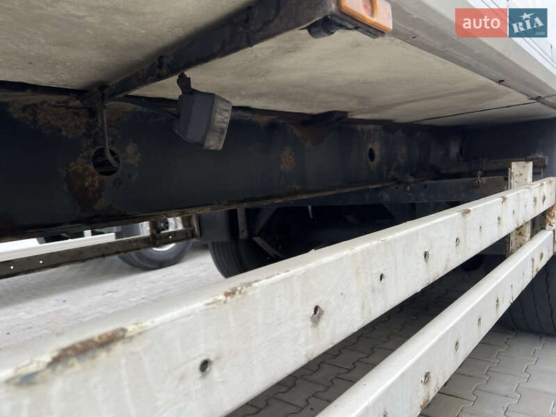 Рефрижератор полуприцеп Krone SDR 27 2003 в Львове