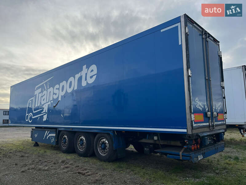 Рефрижератор напівпричіп Krone TKS 2013 в Луцьку