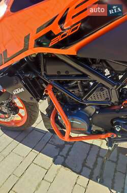 Мотоцикл Спорт-туризм KTM 200 Duke 2020 в Ужгороде