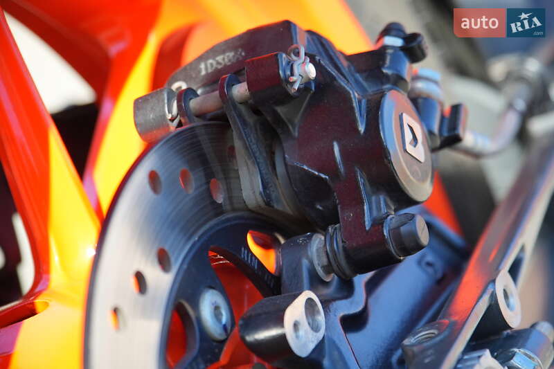 Мотоцикл Без обтікачів (Naked bike) KTM 200 Duke 2021 в Хмельницькому фото 12 Мотоцикл Без обтікачів (Naked bike) KTM 200 Duke 2021 в Хмельницькому