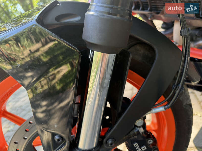 Мотоцикл Без обтекателей (Naked bike) KTM 200 2020 в Кельменцах фото 9 Мотоцикл Без обтекателей (Naked bike) KTM 200 2020 в Кельменцах