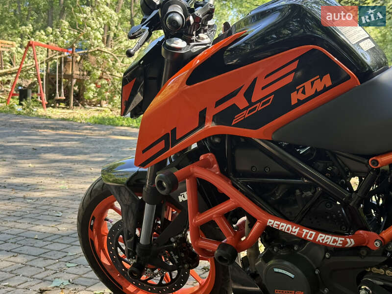 Мотоцикл Без обтекателей (Naked bike) KTM 200 2020 в Кельменцах фото 18 Мотоцикл Без обтекателей (Naked bike) KTM 200 2020 в Кельменцах