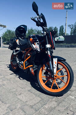 Мотоцикл Без обтекателей (Naked bike) KTM 250 Duke 2015 в Краматорске
