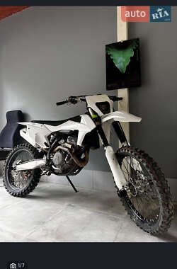 Мотоцикл Кросс KTM 250 SX-F 2018 в Тячеві