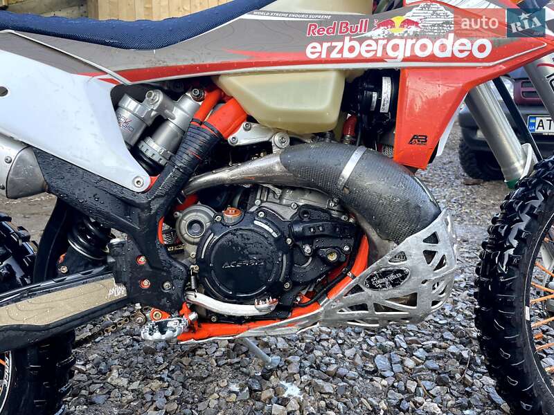 Мотоцикл Позашляховий (Enduro) KTM 300 EXC 2022 в Івано-Франківську