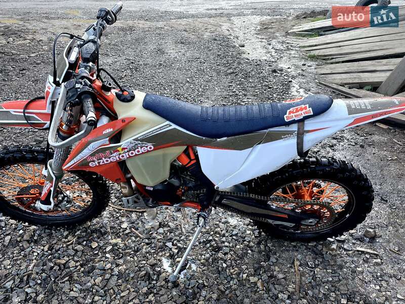 Мотоцикл Позашляховий (Enduro) KTM 300 EXC 2022 в Івано-Франківську