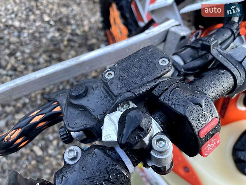 Мотоцикл Позашляховий (Enduro) KTM 300 EXC 2022 в Івано-Франківську