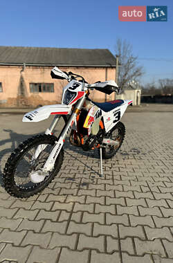 Мотоцикл Кросс KTM 350 EXC-F 2023 в 