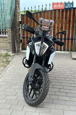 Мотоцикл Багатоцільовий (All-round) KTM 390 Adventure 2021 в 