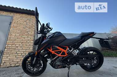 Мотоцикл Без обтекателей (Naked bike) KTM 390 Duke 2023 в Вишневом