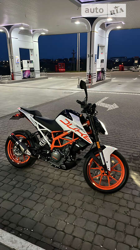 Мотоцикл Классік KTM 390 Duke 2018 в Львові