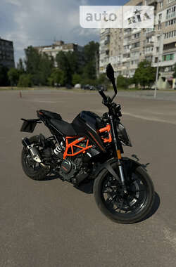 Мотоцикл Без обтекателей (Naked bike) KTM 390 Duke 2023 в Днепре