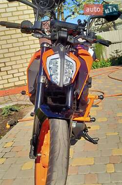 Мотоцикл Без обтекателей (Naked bike) KTM 390 Duke 2020 в 