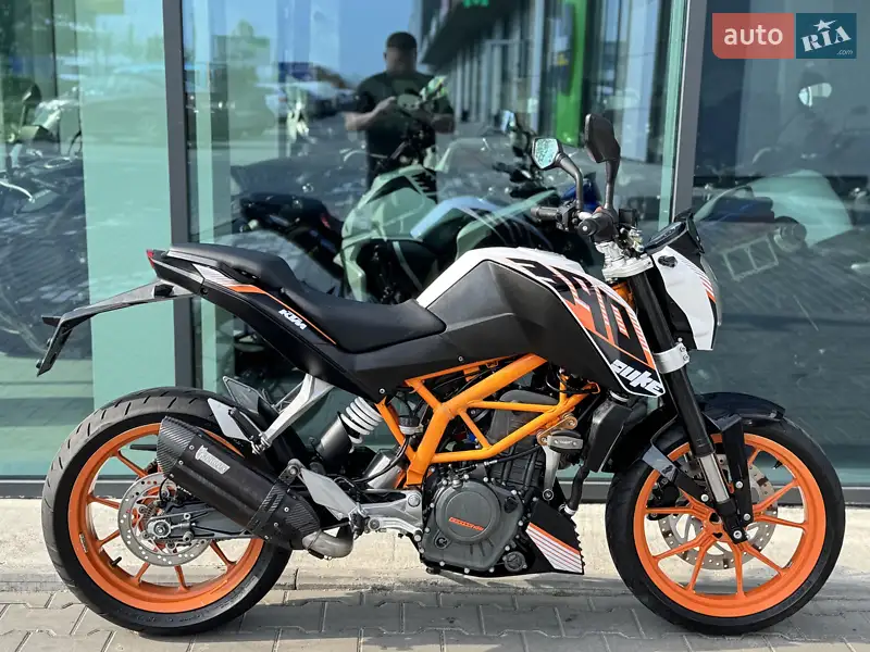 KTM 390 Duke 2015