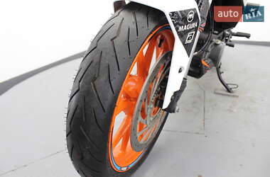 Мотоцикл Без обтекателей (Naked bike) KTM 390 Duke 2020 в 