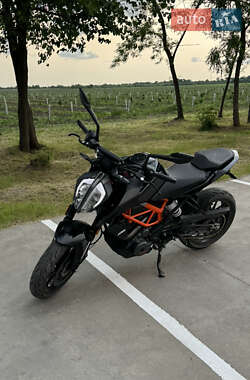 Мотоцикл Без обтекателей (Naked bike) KTM 390 Duke 2023 в Днепре