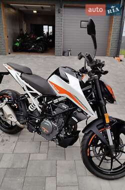Мотоцикл Без обтекателей (Naked bike) KTM 390 Duke 2024 в Берёзовке