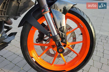 Мотоцикл Без обтекателей (Naked bike) KTM 390 Duke 2018 в 