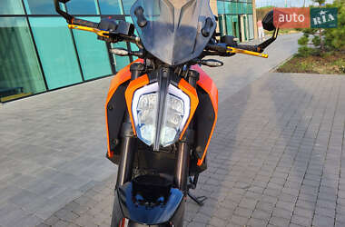 Мотоцикл Без обтекателей (Naked bike) KTM 390 Duke 2018 в 