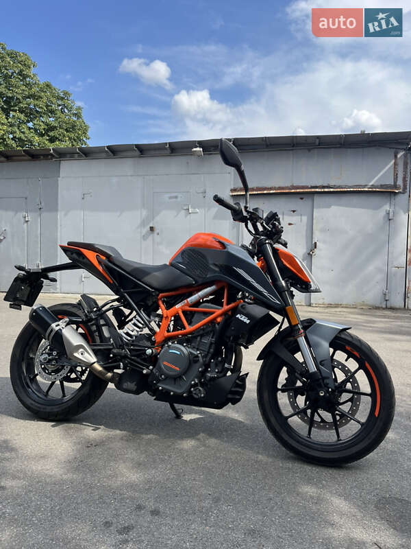 Мотоцикл Без обтікачів (Naked bike) KTM 390 Duke 2024 в Києві