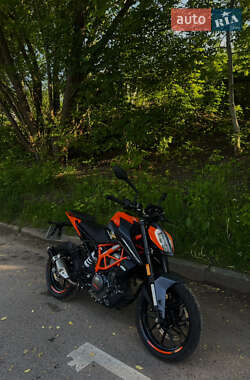 Спортбайк KTM 390 Duke 2023 в Львові