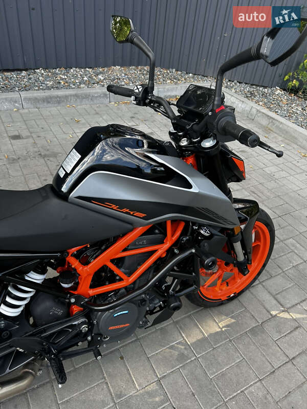 Мотоцикл Без обтекателей (Naked bike) KTM 390 Duke 2021 в Днепре