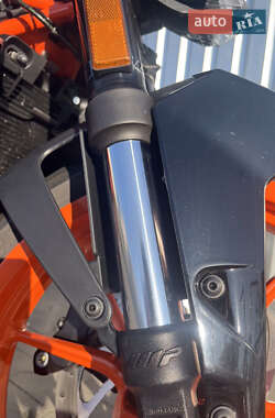 Мотоцикл Без обтекателей (Naked bike) KTM 390 Duke 2021 в 