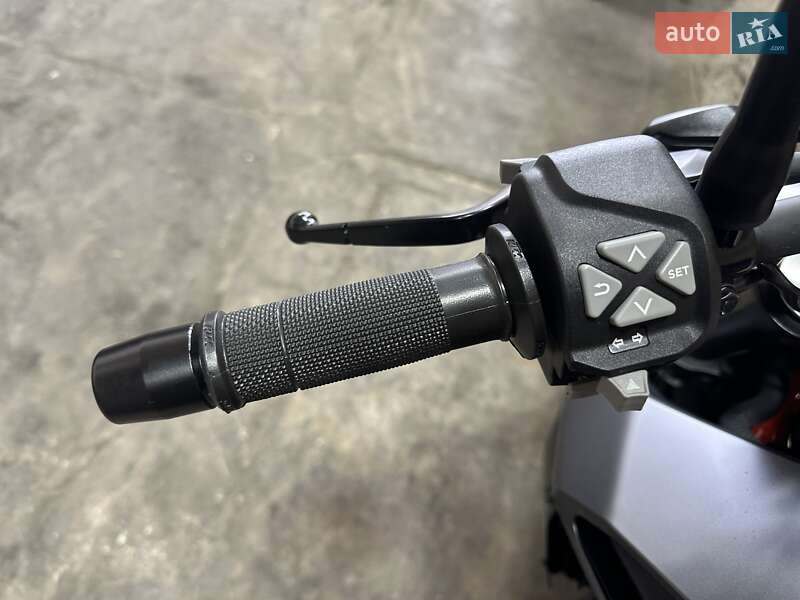 Мотоцикл Без обтекателей (Naked bike) KTM 390 Duke 2023 в Одессе