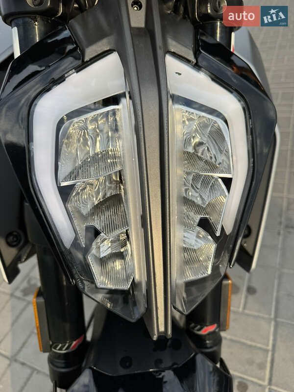 Мотоцикл Без обтікачів (Naked bike) KTM 390 Duke 2021 в Дніпрі фото 3 Мотоцикл Без обтікачів (Naked bike) KTM 390 Duke 2021 в Дніпрі