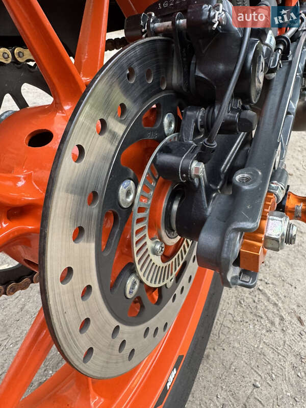 Мотоцикл Без обтікачів (Naked bike) KTM 390 Duke 2021 в Дніпрі фото 15 Мотоцикл Без обтікачів (Naked bike) KTM 390 Duke 2021 в Дніпрі